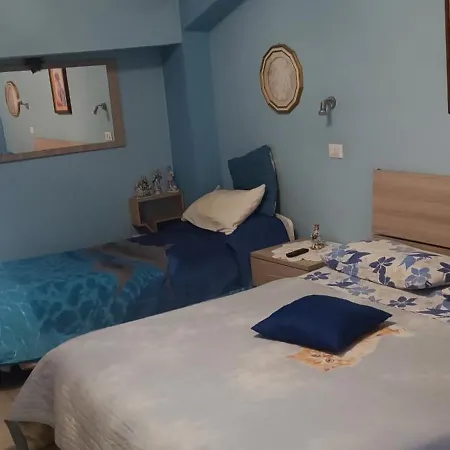 Dietro Piazza Maggiore 3* Sulmona