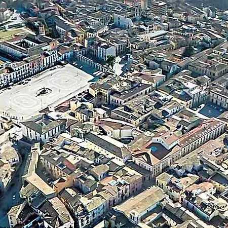 Dietro Piazza Maggiore