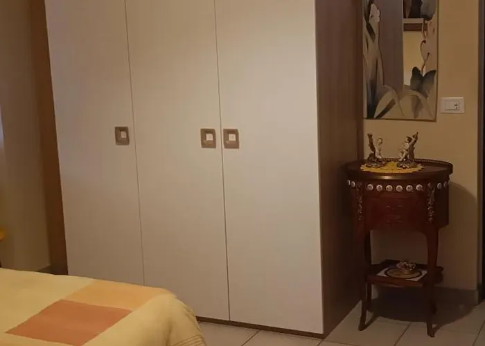 Dietro Piazza Maggiore