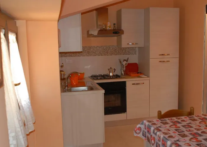 Oda ve Kahvaltı Dietro Piazza Maggiore